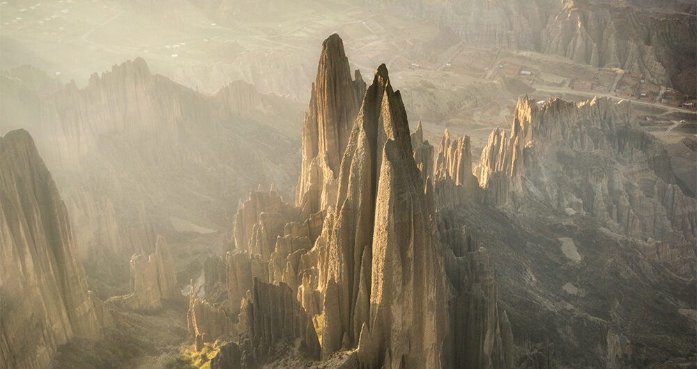 Laberinto-de-Gigantes-Aruntaya-Chicani